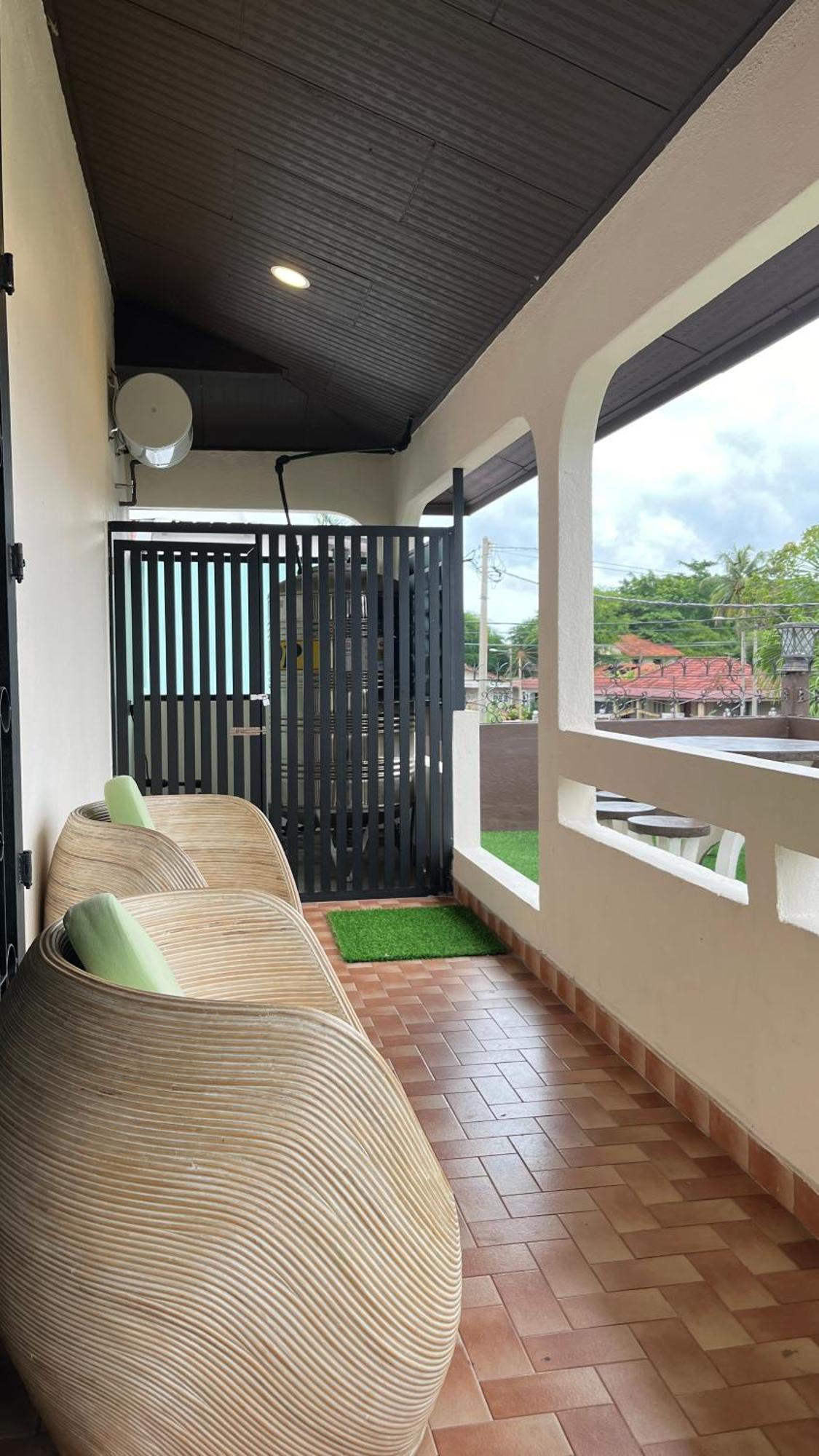 Villa Klebang 25pax 6bedroom Indoor Pool Full Airconditioned Near Town