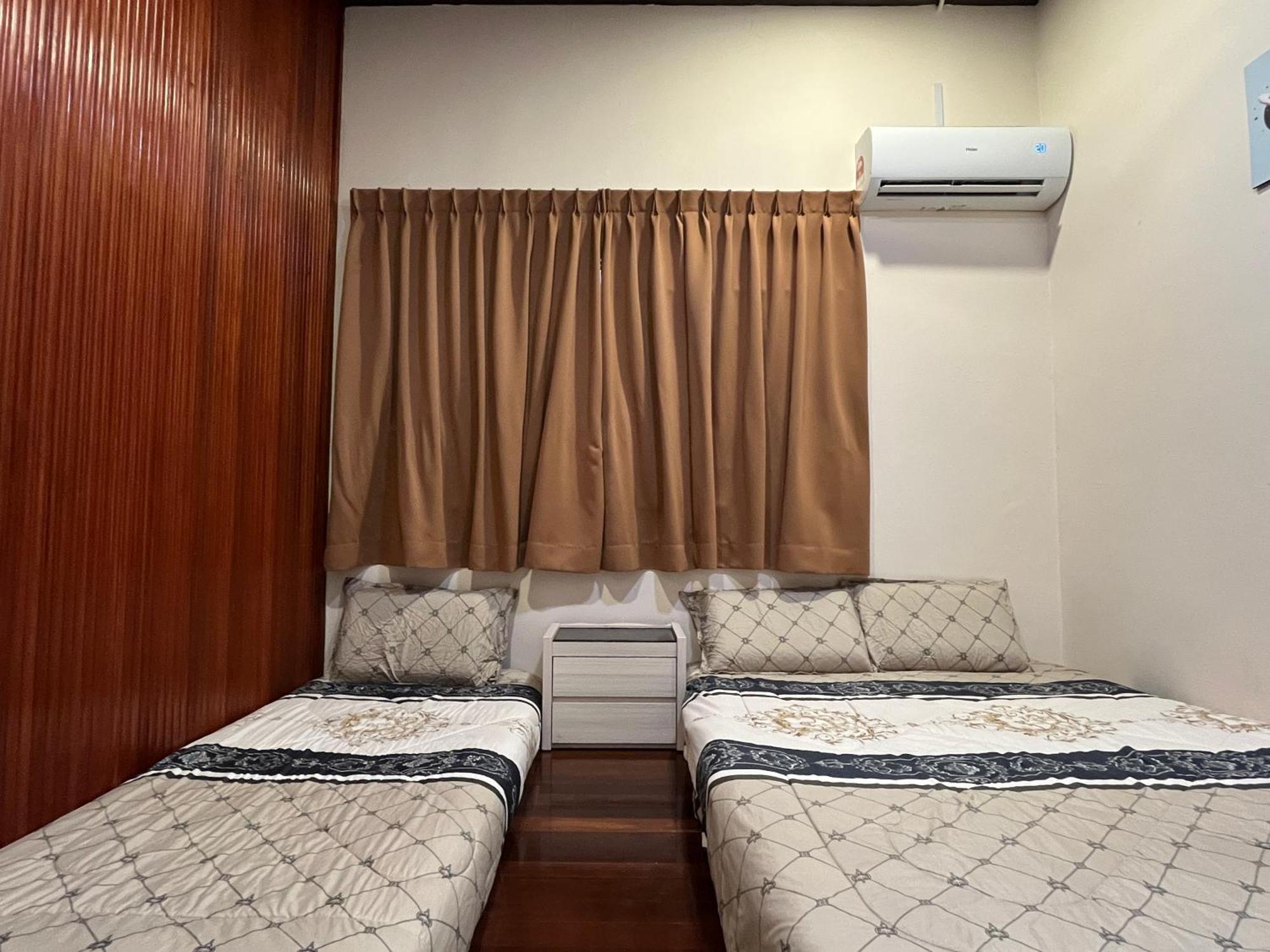 Klebang 25pax 6bedroom Indoor Pool Full Airconditioned Near Town *