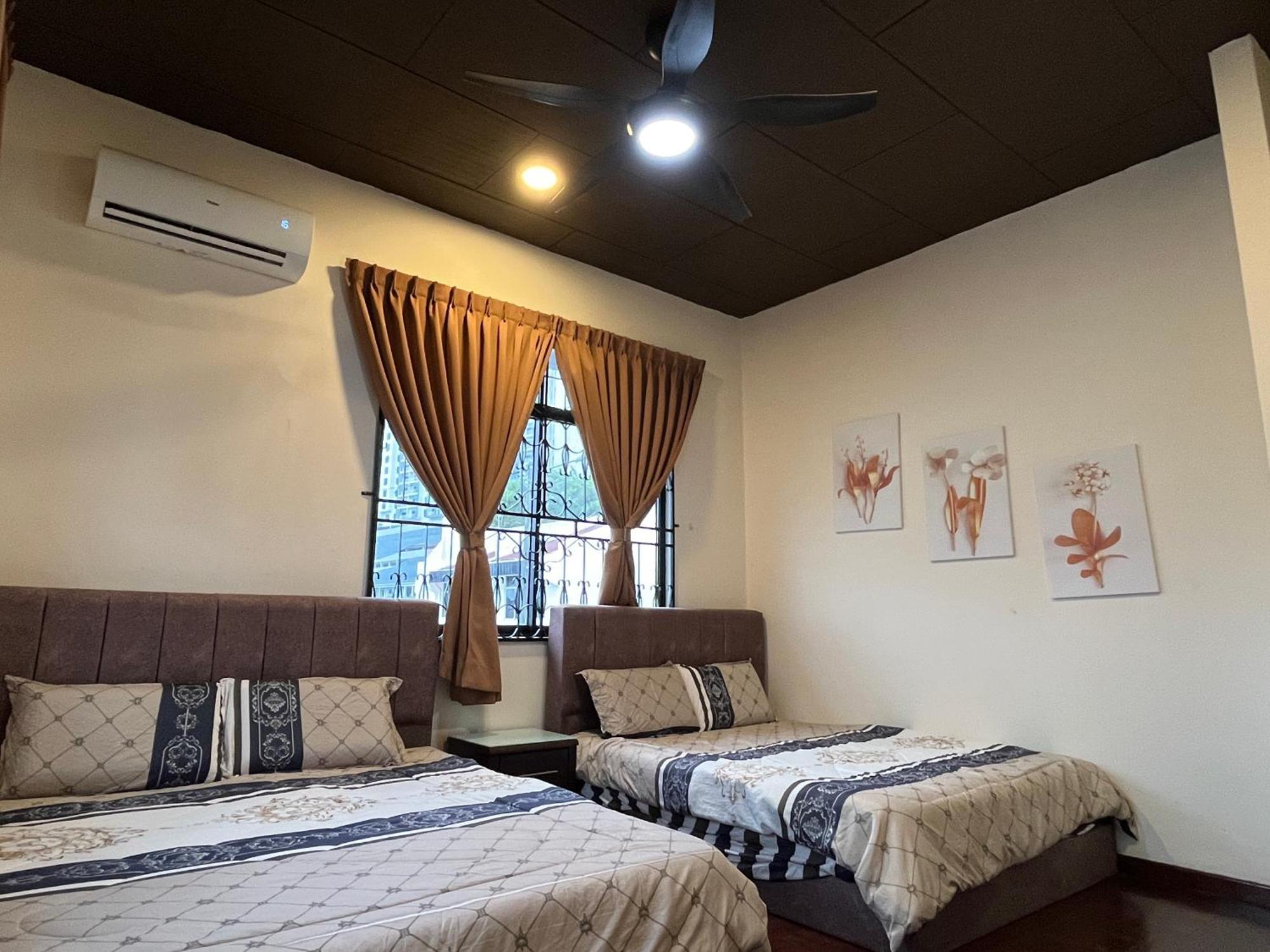 Villa Klebang 25pax 6bedroom Indoor Pool Full Airconditioned Near Town *